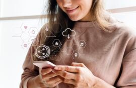 La interacción con herramientas de IA requiere un aprendizaje.