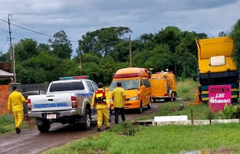 Buscan a adolescente desaparecida que cayó a un arroyo durante temporal en Cambyretá