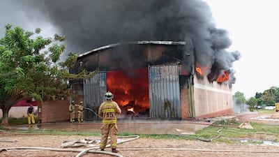 Voraz incendio en San Lorenzo.