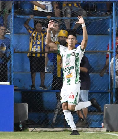 Estiven Osmar Pérez (25 años) festeja su gol para Rubio Ñu, cuya positiva racha se inició frente a Libertad con el gol del delantero.