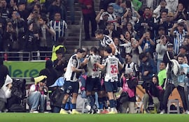 Monterrey se impuso como local por 1-0 sobre el Toluca, del paraguayo Robert Morales.