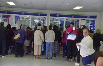 Consejo de Administración del IPS estudia exigir examen médico admisional y aumentar aportes de asegurados con enfermedades preexistentes.