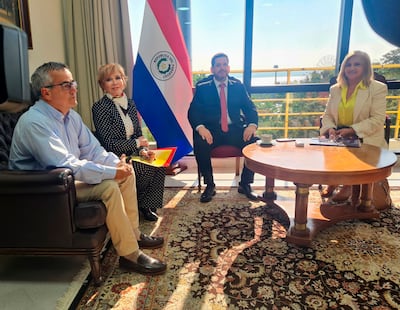 Fernando Gustale, Marité Rasmussen, el titular de Diputados, Raúl Latorre y María Victoria Rivas.