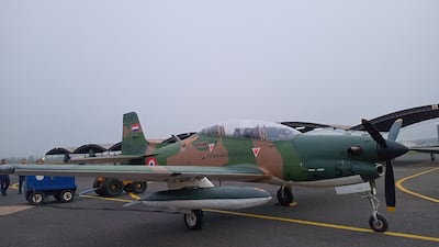 Un avión Tucano se apresta a salir rumbo al Chaco, para colaborar en el operativo de búsqueda de Wenceslao Benoit (77).