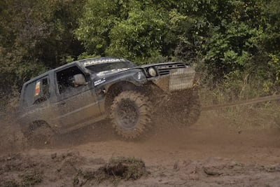 Una postal de la Mitsubishi Montero de Edgardo Recalde y Daniel Fretes, que fue la más rápida el domingo en Itá.