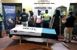 Seis personas fueron detenidas en Misiones durante un operativo conjunto que permitió incautar más de 650 gramos de presunta cocaína y desarticular una red de tráfico de drogas.