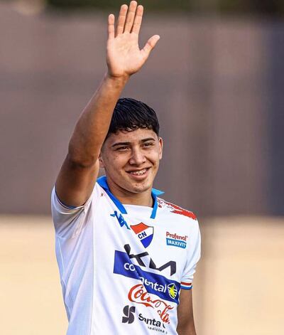 Tiago Isaías Caballero Fleytas (27/05/2005), joven delantero de Nacional, pretendido por Cerro Porteño.