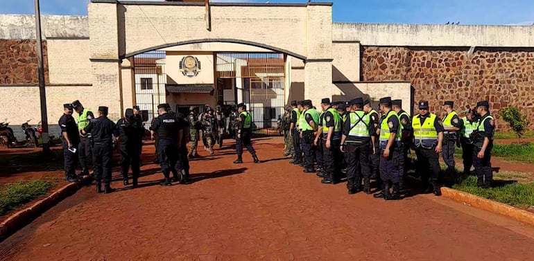 requisan armas en penal de pedro juan caballero