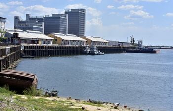 Nivel del río Paraguay en el Puerto de Asunción.