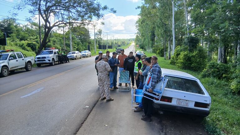 Camioneros del Guairá buscan ampliar su movilización mientras esperan respuesta de Dinatran
