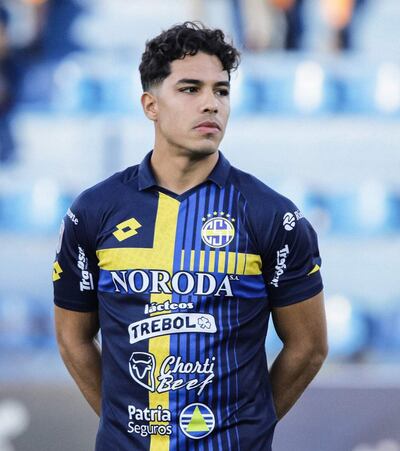 Víctor Ramón Cabañas (13/02/2003) proseguirá su carrera futbolística en Guaraní.