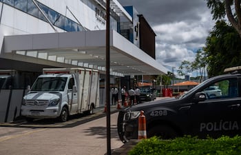 Bolsonaro abandona temporalmente su sitio de reclusión para una cirugía en Navidad