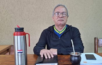 Félix Almiron, denuncia aprobación irregular de ejecución presupuestaria 2025 de la Municipalidad de Ayolas.
