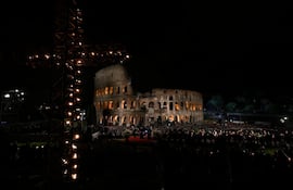 El papa León XIV preside esta noche su primer Viacrucis de Viernes Santo en el Coliseo de Roma, un acto de gran simbolismo que estará guiado por unas “meditaciones”
