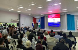 D’ecclesiis comparó el bajo presupuesto de San Pedro con el de otros gobiernos departamentales y sostuvo que los recursos actuales son insuficientes