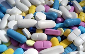 Imagen ilustrativa: pastillas, medicamentos.