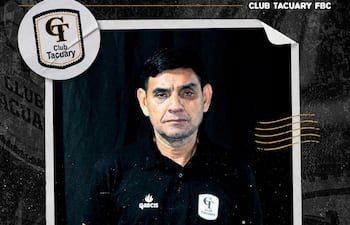 Édgar Denis dejó la conducción técnica de Tacuary, por malos resultados.