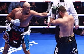 Tyson Fury derrotó por decisión unánime a Arslanbek Makhmudov.