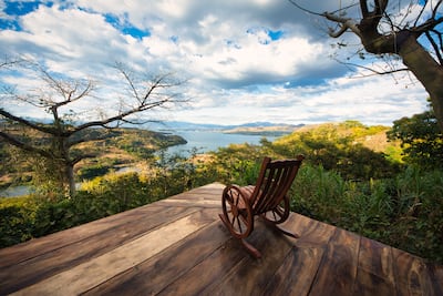 Lago alrededor de Cuscatlán, San Salvador, Chalatenango y Cabañas, Suchitoto, El Salvador.