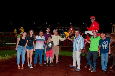 My Dream conquistó el premio central del domingo, en la jornada burrera en el Jockey Club.