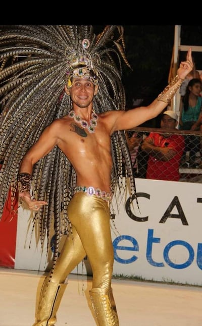 El conocido pasista de los corsos guaireños Raymond Rivas, quien aparentemente fue asesinado.