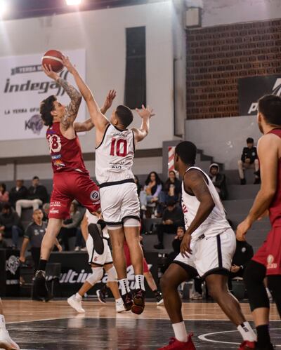 Gran sorpresa mostró el elenco de Félix Pérez al vencer a Kings de visitante en la penúltima fecha.