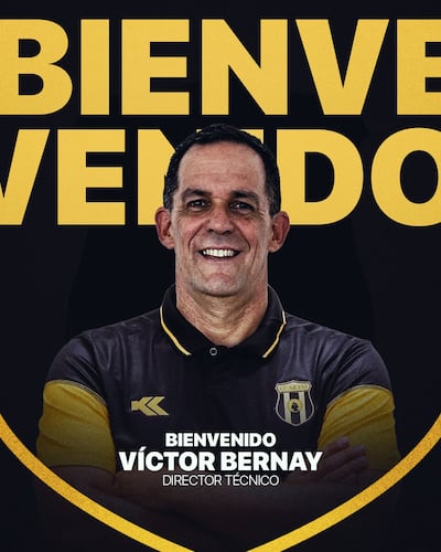 Víctor Bernay (4 de abril de 1970), nuevo director técnico de Guaraní.
