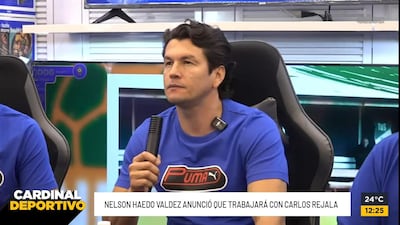 El ex delantero de Cerro Porteño y de la selección paraguaya, Nelson Haedo Valdez anunciando que trabajará con el movimiento liderado por Carlos Rejala.