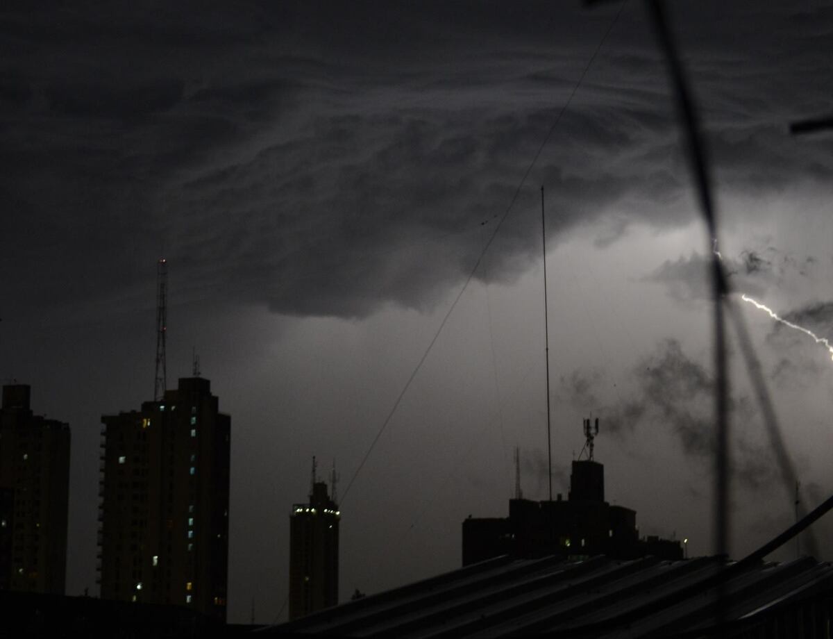 Lunes con tormentas en Paraguay: ¿Hasta qué día va a llover y cuándo volverá el fresco?