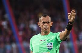 Juan Gabriel Benítez Mareco nació el 23 de octubre de 1982.