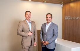 Gustavo Rivas, gerente general de Atlas Inversiones, y Ricardo Ávalos, CEO de Canopy.