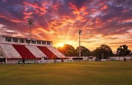 Estadio Isidro Roussillón del Benjamín Aceval de Villa Hayes, sede del partido contra Martín Ledesma de Capiatá que podría ser consagratorio.