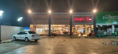 Fachada del local de Biggie que fue asaltado.