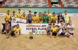 San Antonio se consagró campeón de la 2ª Etapa de la Superliga, respondiendo a los luqueños.