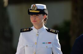 La princesa Leonor en la Escuela Naval Militar de Marín.