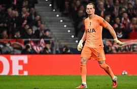 Antonín Kinsky tuvo una fatídica noche en la Champions League, en la derrota del Tottenham contra Atlético Madrid por 5-2.