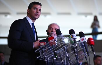 La reunión de los presidentes de nuestro país y del Brasil, Santiago Peña y Luiz Inácio Lula da Silva en Brasilia, el lunes 15 de enero no dejó ningún resultado positivo.