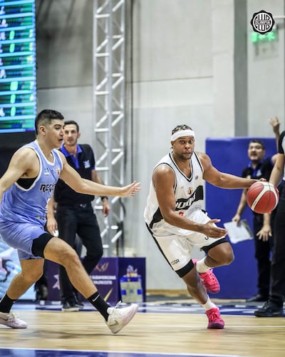 Así como otras figuras capitales, Charles Hinkle tuvo bajo goleo en el cotejo contra Regatas y los Kings sufrieron las consecuencias.