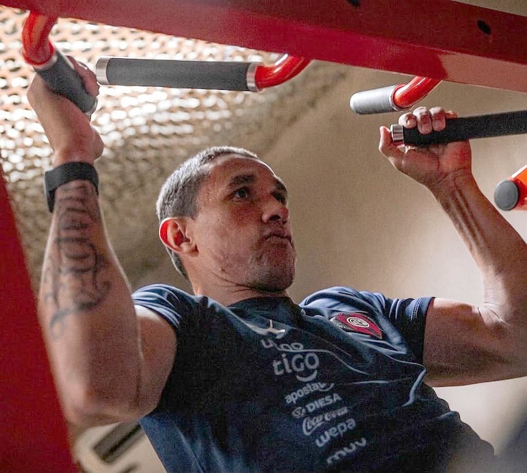 El mundialista Víctor Gustavo Velázquez (35 años) registra 26 partidos en la temporada con la casaca azulgrana.