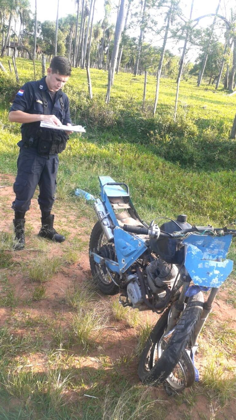 La motocicleta involucrada en el accidente, estaba circulando sin registro ni habilitación.