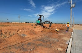 Las obras de infraestructura urbana del Nuevo Barrio Bañado Tacumbú registran apenas un 35% de ejecución, pese a que el préstamo del BID fue aprobado en 2019.