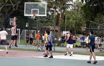 Para disciplinas exigentes, es fundamental un chequeo médico a profundidad, dice Salud Pública.