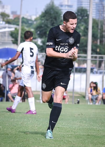 Luciano Tartallone, la promesa de Olimpia que anotó tres tantos ante Tacuary FBC y es goleador de la categoría