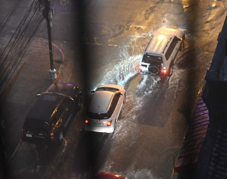 Caos en la ciudad por el déficit en infraestructura. 