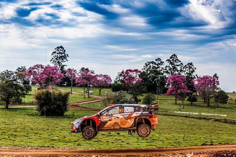 Con este paisaje, el WRC Rally del Paraguay se apresta para recibir a los mejores pilotos, copilotos y equipos del mundo, para lo que sin lugar a dudas será una extraordinaria segunda edición.