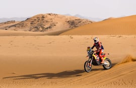 La KTM #77, al mando del salteño Luciano Benavides, tuvo un gran rendimiento hasta aquí tras cumplirse la octava etapa del rally-raid.