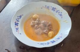 Sindicatos docentes denuncian recortes en la entrega de alimentos para el programa Hambre Cero, en Central y otras zonas del país.