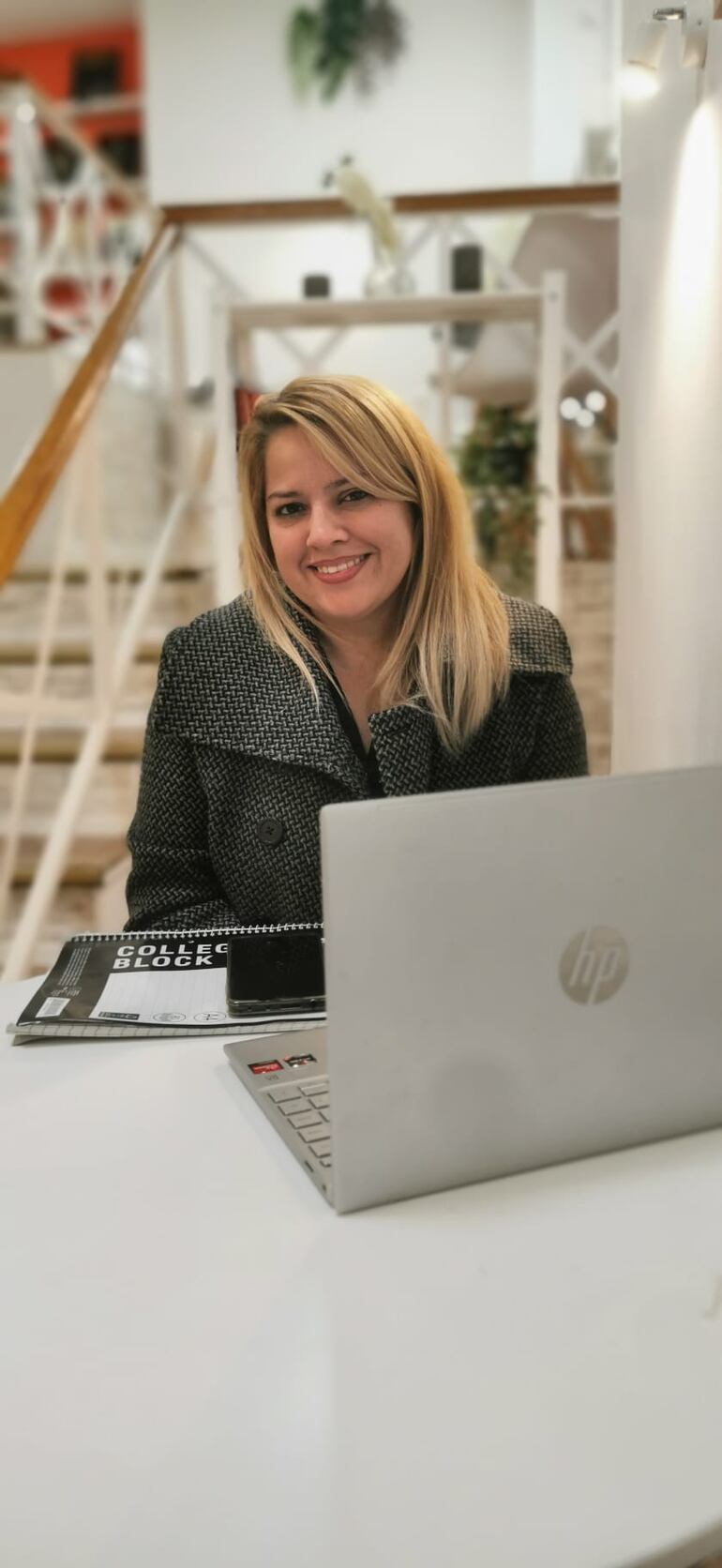 "Me emociona ver cómo la gente se interesa por nuestro país y nuestras raíces", expresó Patricia Franco desde España. (Gentileza)