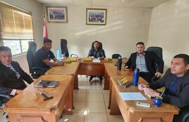 La falta de patrullera fue debatido en la Junta Municipal de Minga Porã.