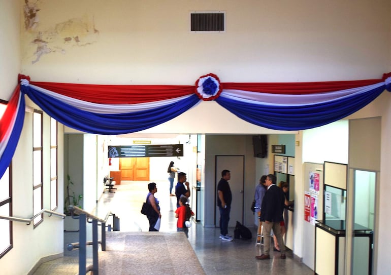 Los abogados pasilleros piden también mejorar el sistema de climatización.